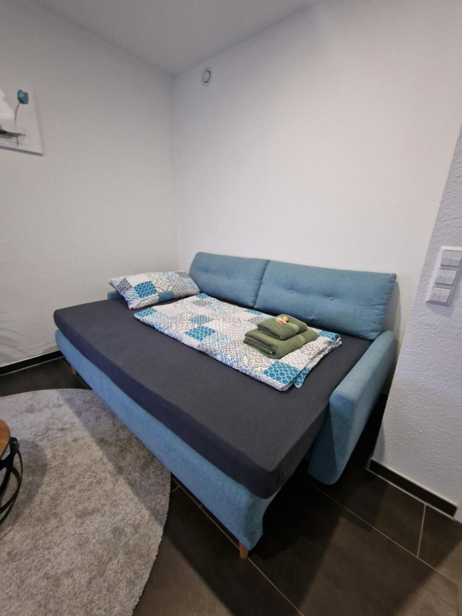 Exklusive Ferienwohnung In Lingen Holthausen 2Zim, 2Badez,Kueche,Balkon,Waschmaschine Eksteriør billede
